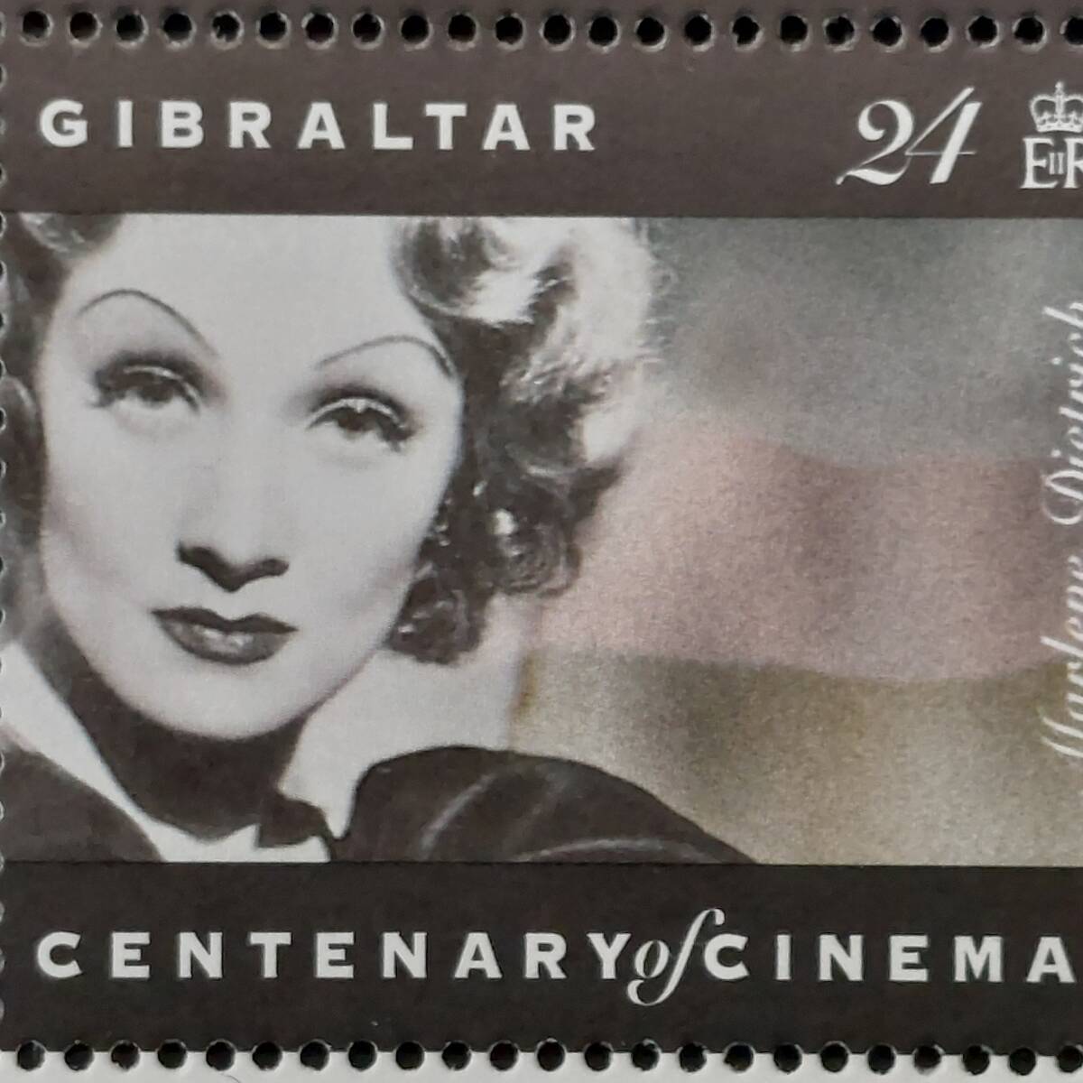 J477 ジブラルタル切手「映画公開100年記念ハリウッドスター(バーグマン、デシーカ、デートリッヒ、オリビエ)4種小型シート」1995年 未使用の画像7