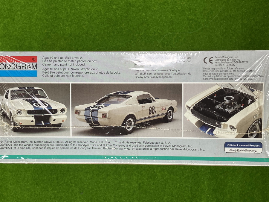 モノグラム 1/24 SHELBY GT-350Rの画像2