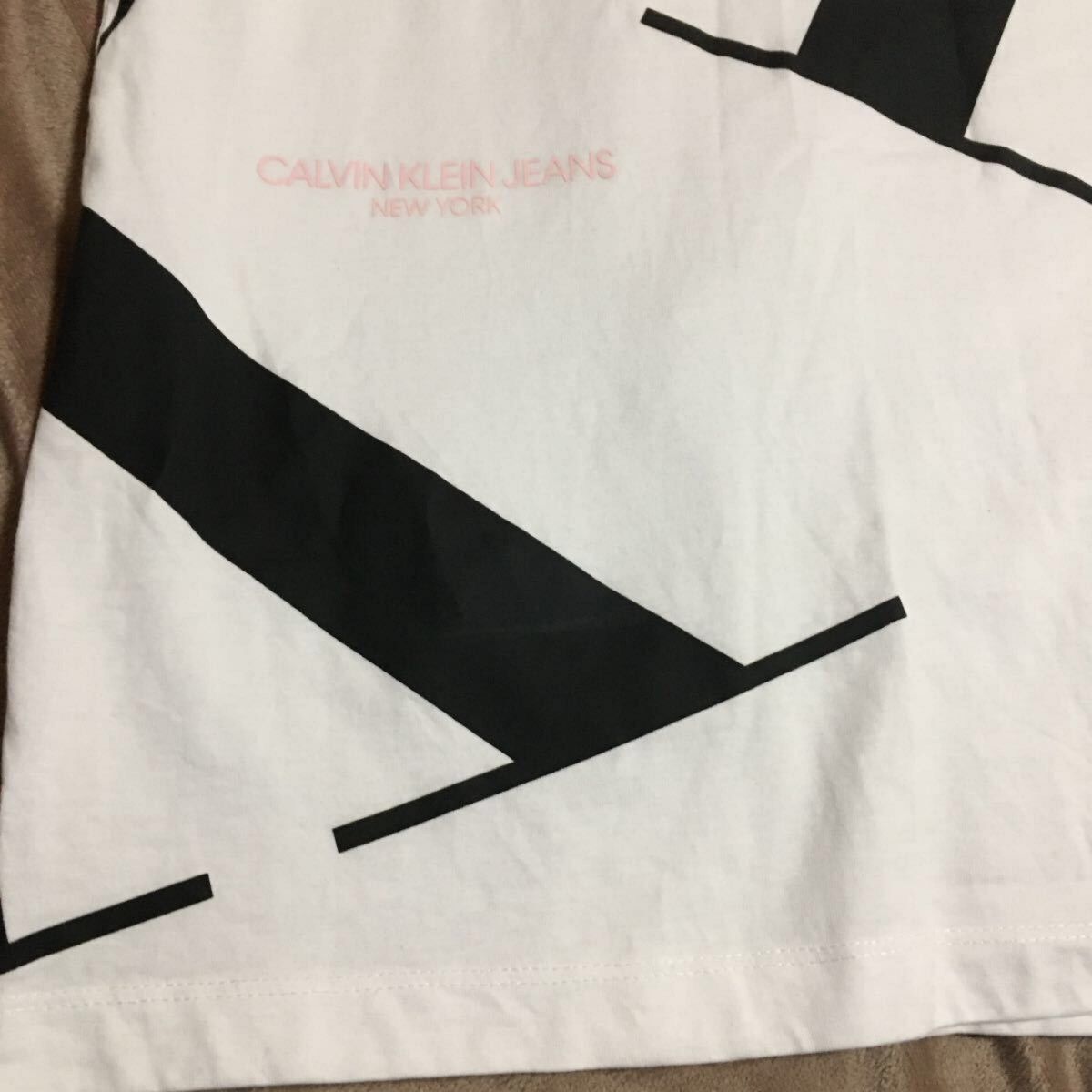 CALVIN KLEIN JEANS 半袖Tシャツ良品！タグ付き