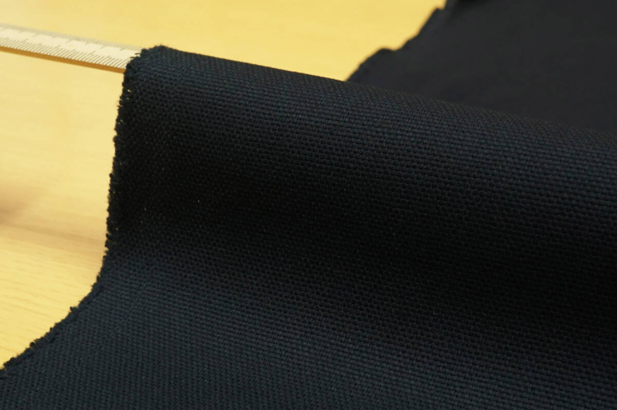 ソフトキャンバス ブラック ほぼ中厚ややソフト伸縮なし 長6.5ｍ巾112cm程度 ワークジャケット パンツ スカート バッグ ポーチ 雑貨小物の画像5