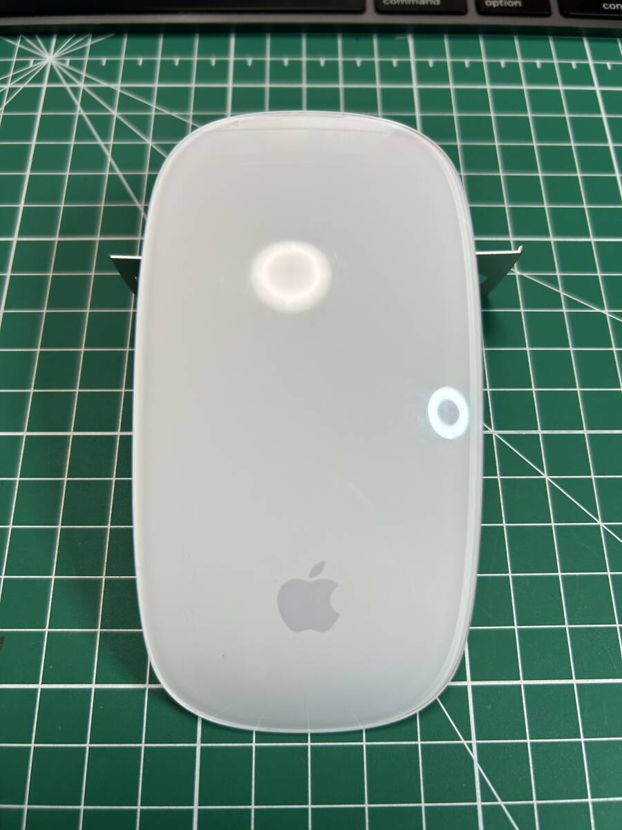 Apple Magic Mouse A1296 3Vdc BlueTooth ワイヤレスマウス 純正ケースあり 美品の画像1