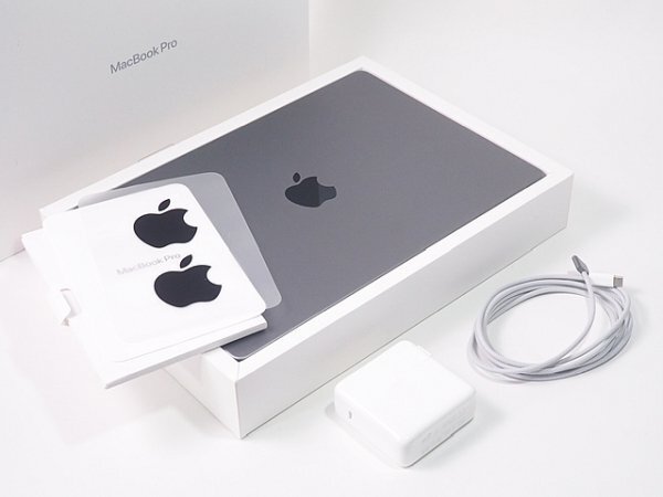 ☆ミウラ1円スタート☆Apple MacBook Pro 14インチ FPHE3J/A 16GBメモリ 512GB SSD 初期化済_画像4