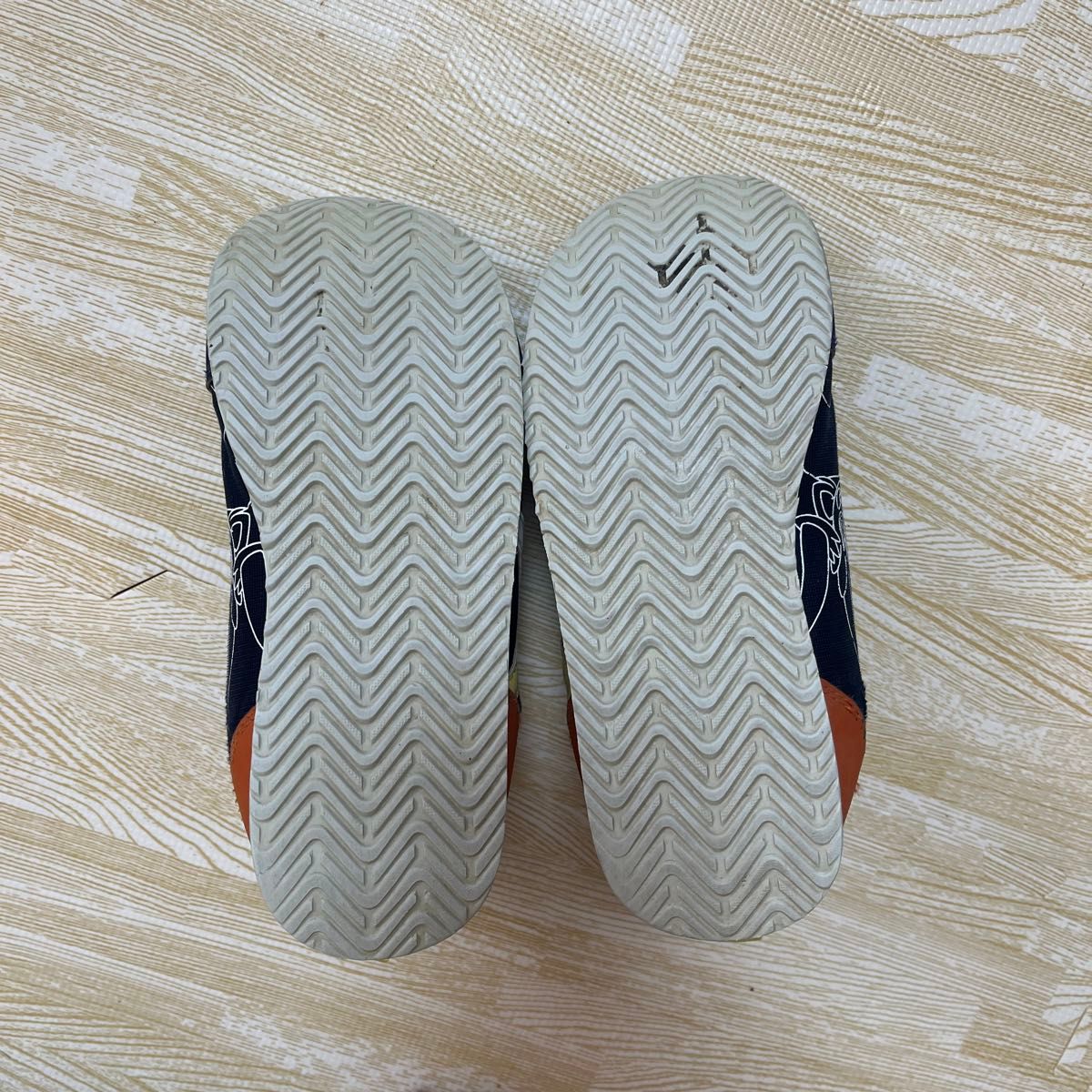 スニーカー ASICS 靴 エースバーン アシックス 19.5cm ポケモン
