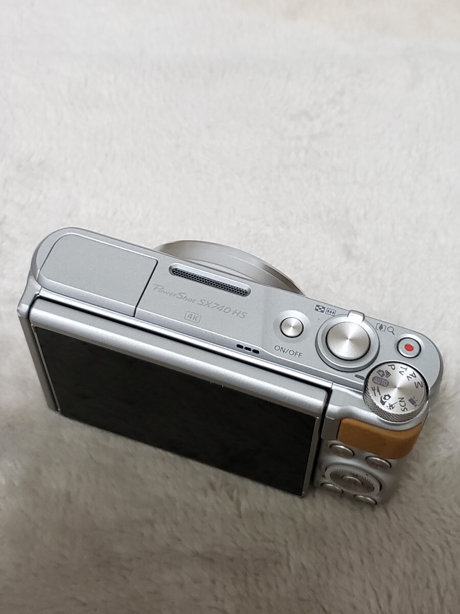 Canon キャノン PowerShot パワーショット SX740HS コンパクトデジタルカメラ コンデジ シルバー カメラ 中古 簡易動作確認済み の画像3
