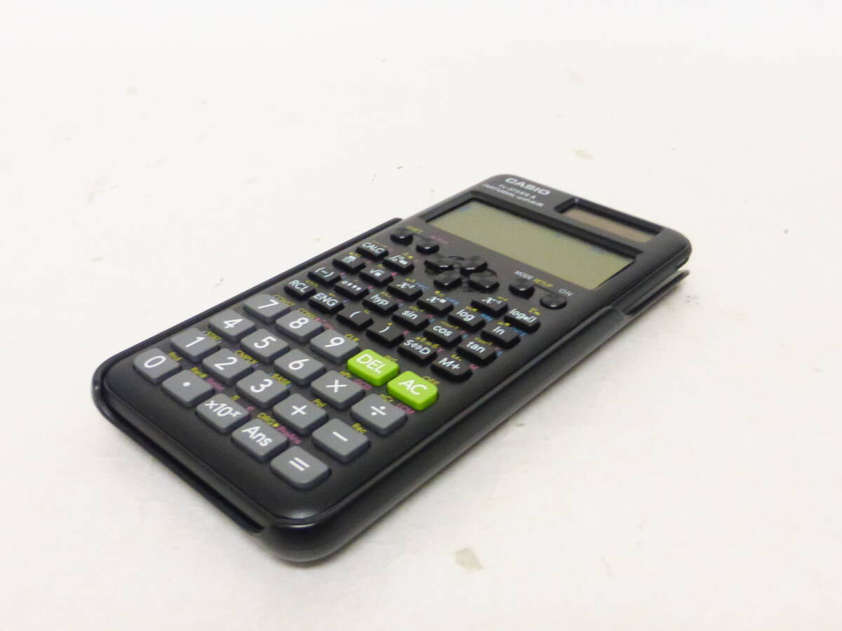 * Casio scientific calculator fx-375EX used 