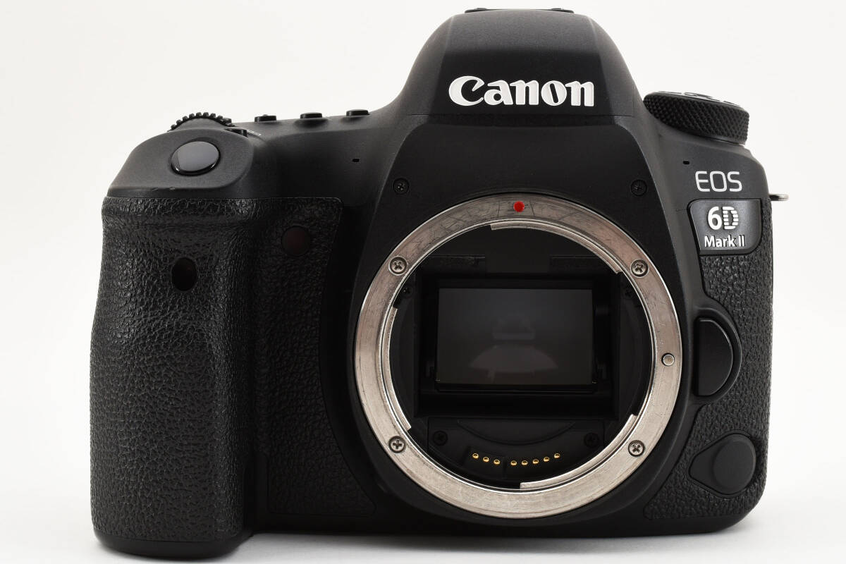 ★大人気商品 現状品★ Canon キャノン EOS 6D MarkII ボディ 付属品多数の画像3
