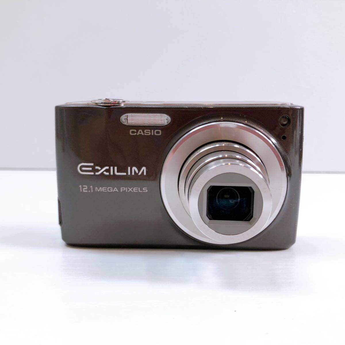 146【中古】CASIO EXILIM EX-Z400 コンパクトデジタルカメラ ブラウン カシオ エリクシム デジカメ 付属品 箱付き 通電確認済み 現状品_画像2