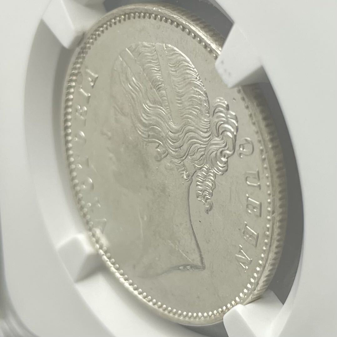 1840年 イギリス領 インド 1ルピー 銀貨 ヴィクトリア女王 ウイリアムワイオン作 ヤングヘッド NGC MS61 アンティークコイン 投資資産の画像6