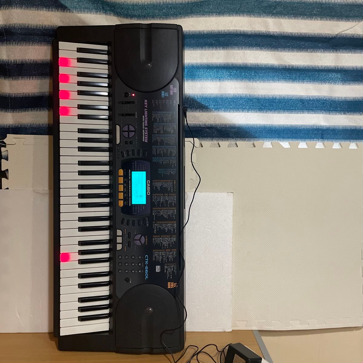 CASIO カシオ　電子ピアノ　電子キーボード　CTK-660L