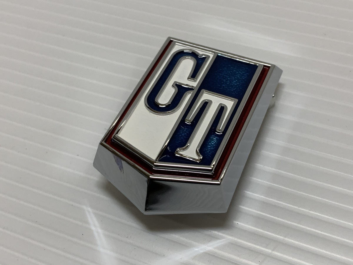 ★お得な2個セット！ ハコスカ 2ドア用 フロント フェンダー エンブレム GT 青 / サイド ブルー 後期 4ドア GTX GTR GT-R GC10 KGC10 47年_画像3