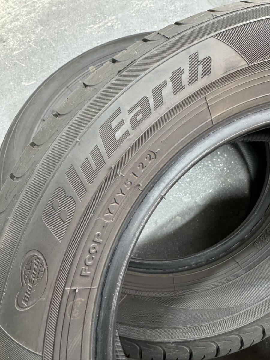 バリ溝★国産★即発送★ヨコハマ 175/65R14 ブルーアース 4本セット BluEarth 14インチ AE01F サマータイヤ 22年製 中古 夏タイヤ 低燃費の画像4