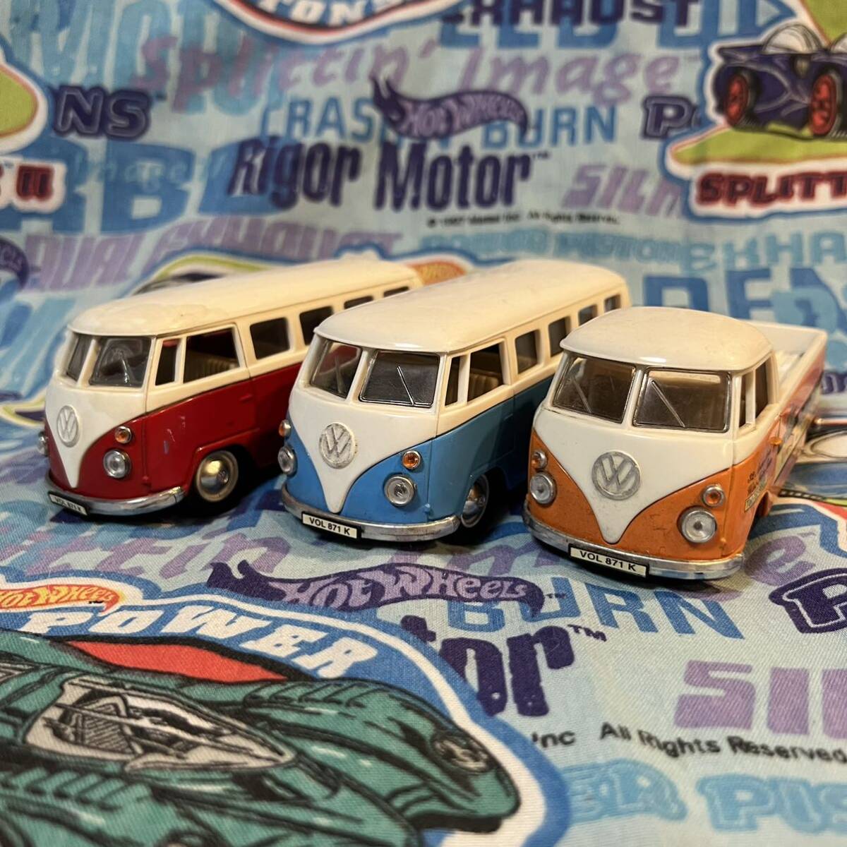 ワーゲンバス VW BUS タイプ2 TYPE Ⅱ フォルクスワーゲン トラック ピックアップ VOLKS WAGEN saico DP5011-14 3台セット_画像1