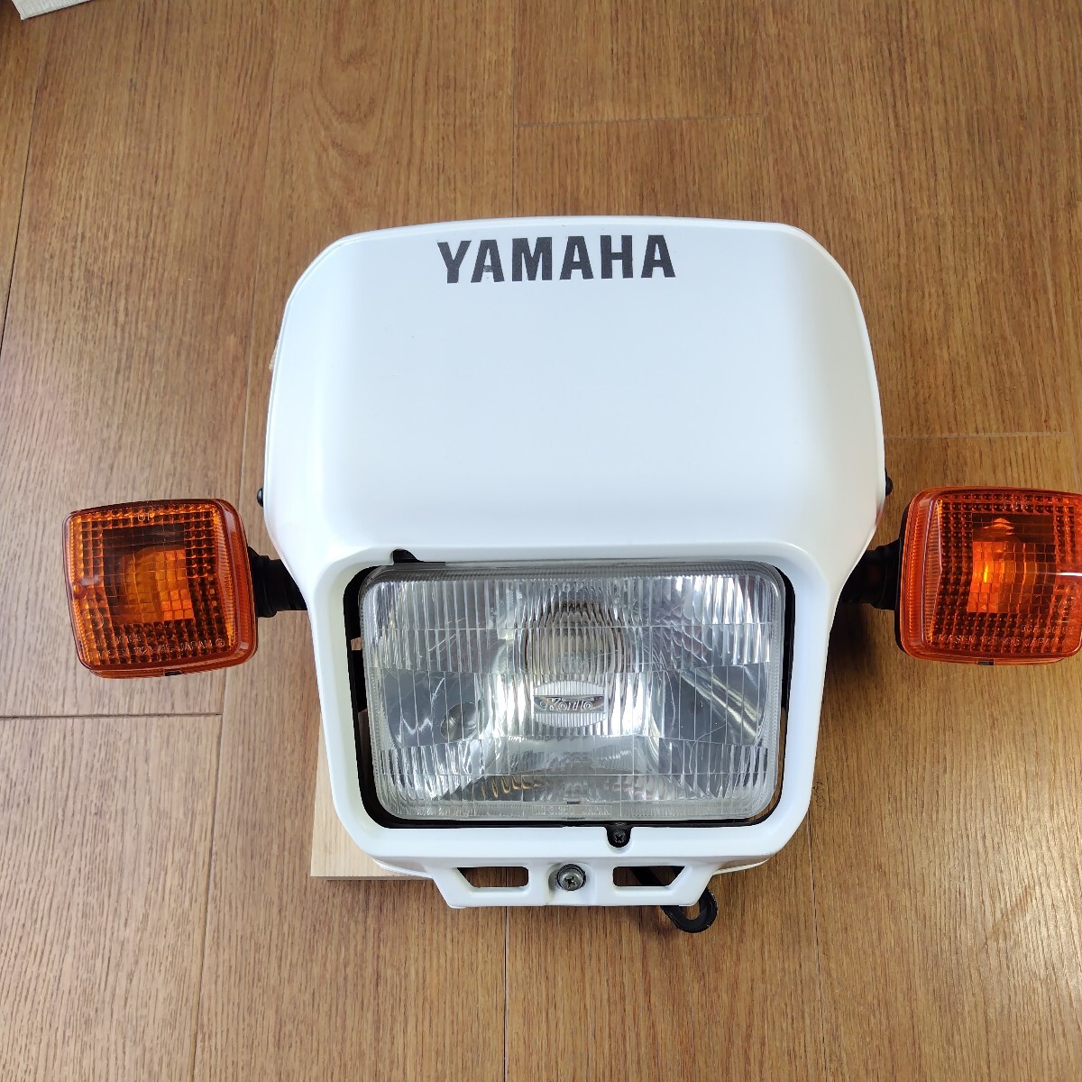 YAMAHA TW2002JL 初期型 ヘッドライト、ウインカー付き、絶版の希少品の画像1
