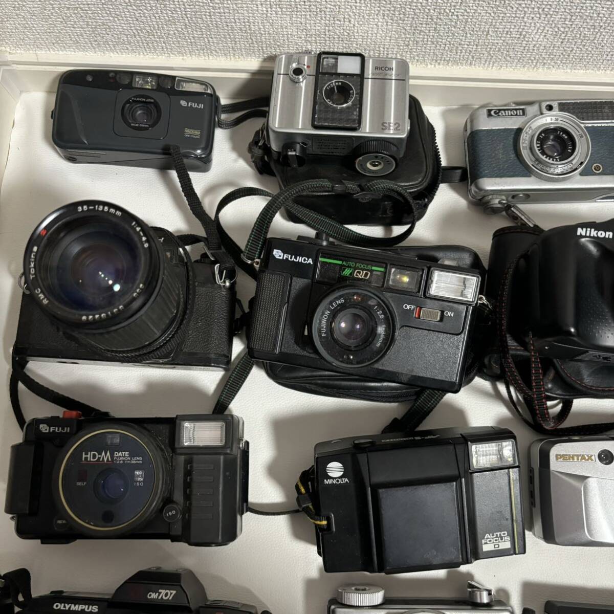 フィルムカメラ　まとめ　//ジャンク　Canon MINOLTA OLYMPUS PENTAX Nikon レンズ フラッシュなど_画像3