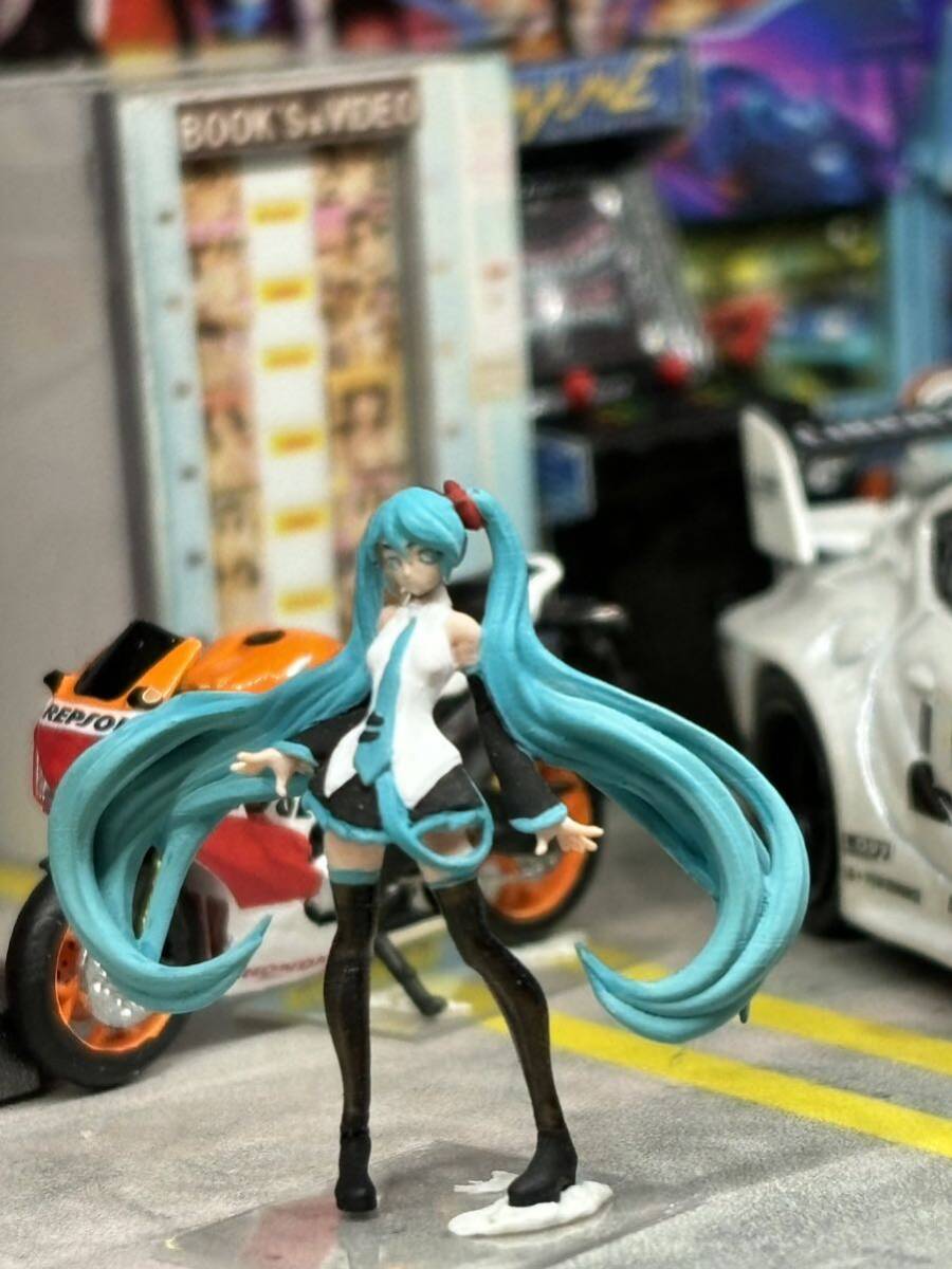 1:64 セクシー美女 イベントガール フィギュア トミカサイズ ジオラマ MINI GT LBWK 日本未発売マテル ミニカーの画像8