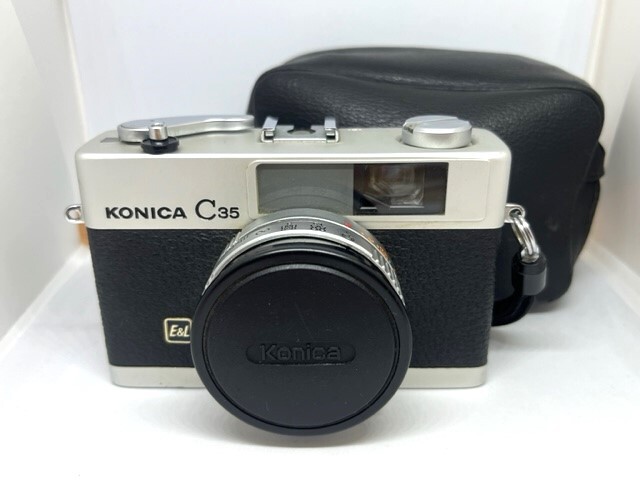 KONICA コニカ C35 E＆L レンジファインダー フィルムカメラ HEXANON 1：2.8 38mm 純正ソフトケース付の画像1