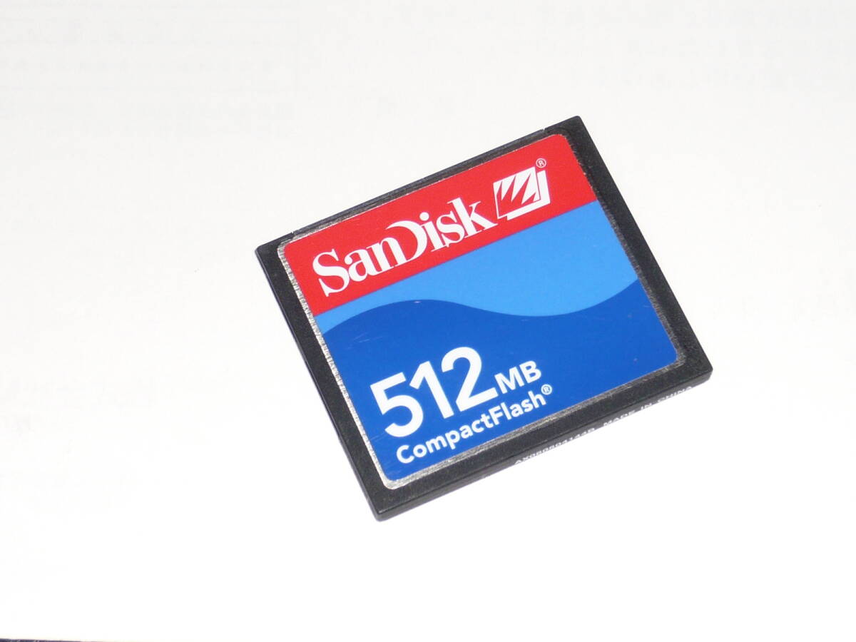 動作保証！SanDisk CFカード 512MB ①の画像1