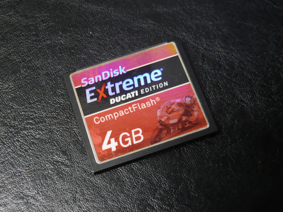 動作保証！SanDisk Extreme CFカード 4GB DUCATI EDITIONの画像1