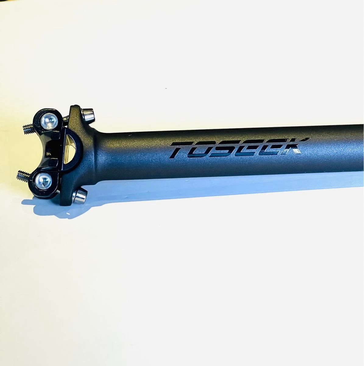 【新品・未使用】TOSEEK カーボンシートポスト 径27.2mm 長さ350mm 重量220g