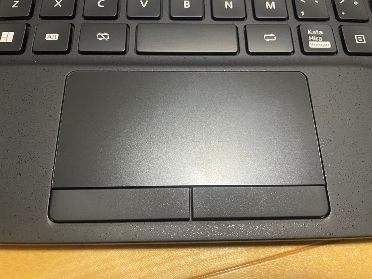 週末セール　富士通 最軽量689g LIFEBOOK UH WU-X/H1  メモリー8GB  SSD256GB  office