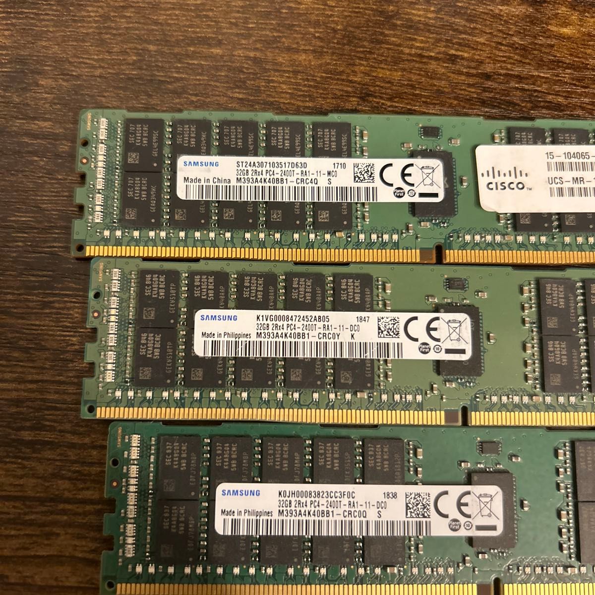 ジャンク品　pcメモリ　32GB 2Rx4 PC4-2400T-RA1-11