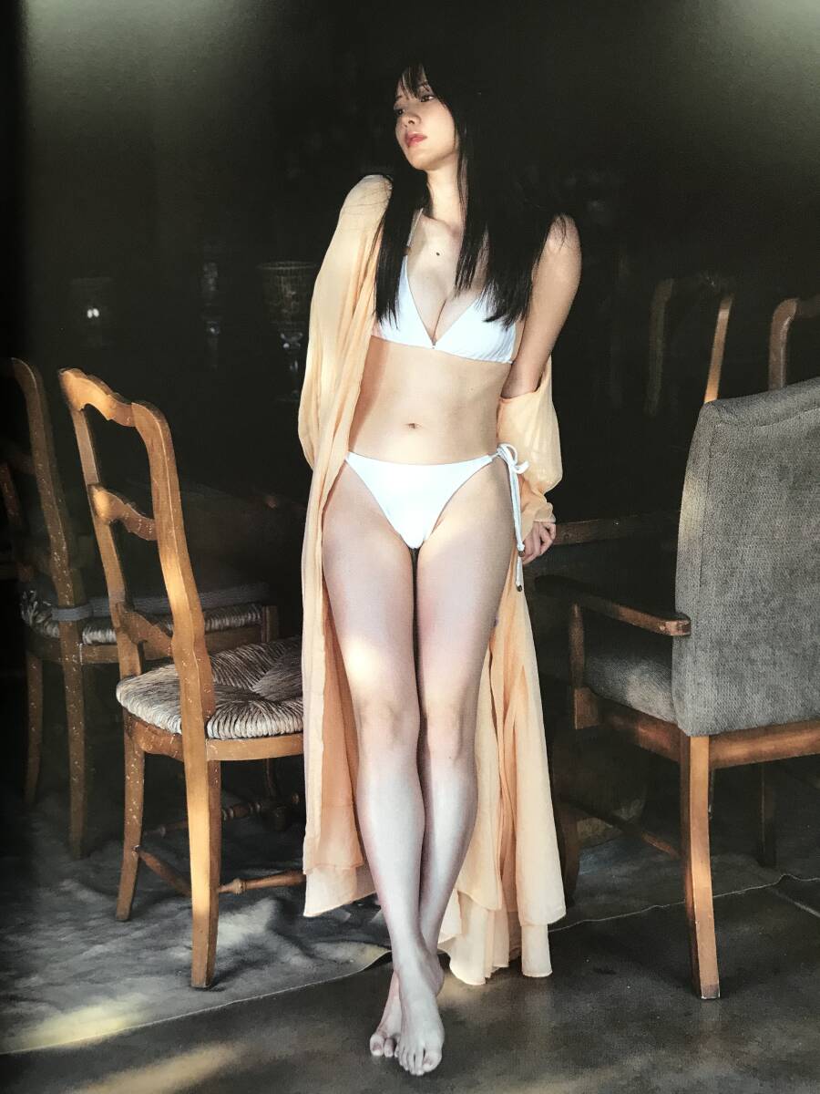 森香澄　写真集　すのかすみ　帯付き　参考定価 3,300円　_画像5