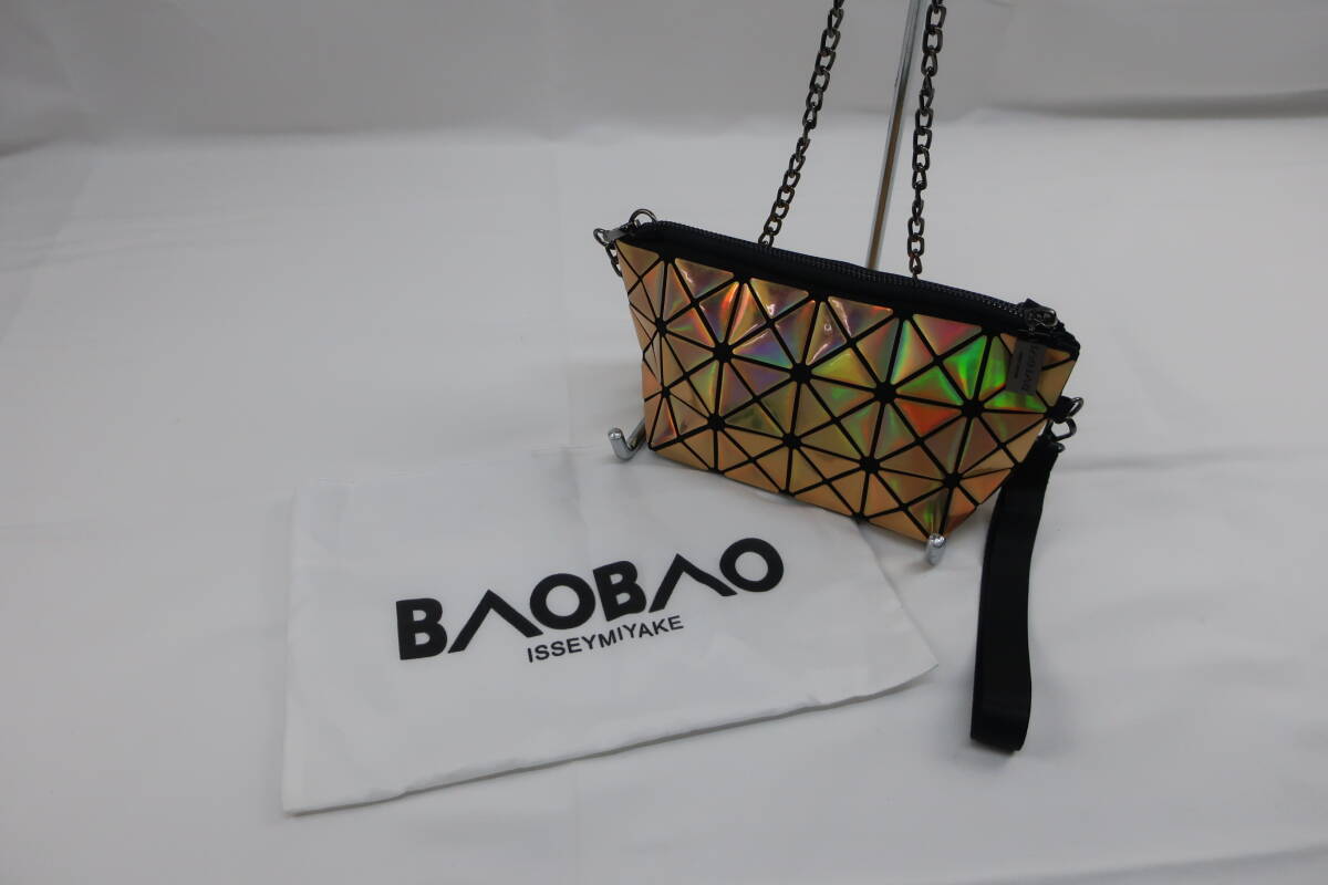 【送900円】　267　BAOBAO ISSEY MIYAKE　バオバオ イッセイミヤケ　ミニバッグ　チェーンショルダー　ゴールド系　2way　ストラップ付き_画像1