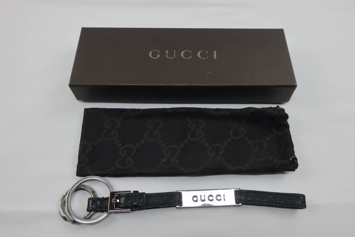 ★パケット発送/同梱不可【B送400円】　153　GUCCI　グッチ　キーホルダー　キーリング　ストラップ　黒　箱付き_画像1