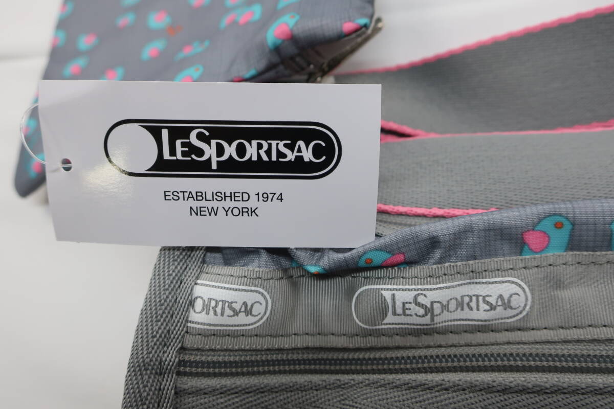 【送900円】 716 未使用品 LESPORTSAC レスポートサック ショルダーバッグ ポーチ付き 総柄 小鳥 ナイロン地の画像9