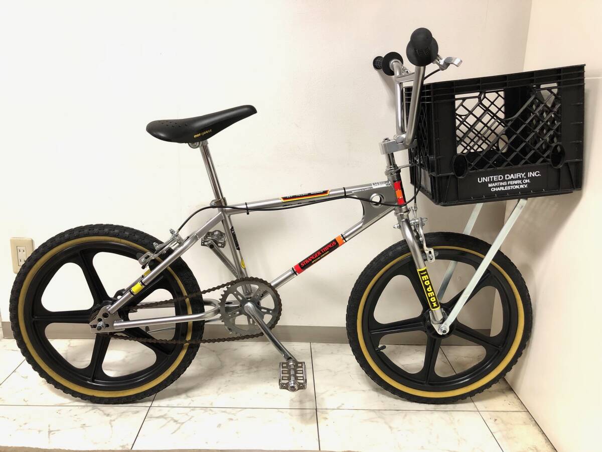 Yahoo!オークション - mongoose stranger things OLD BMX Yahoo!オークション - mongoose stranger things OLD BMX