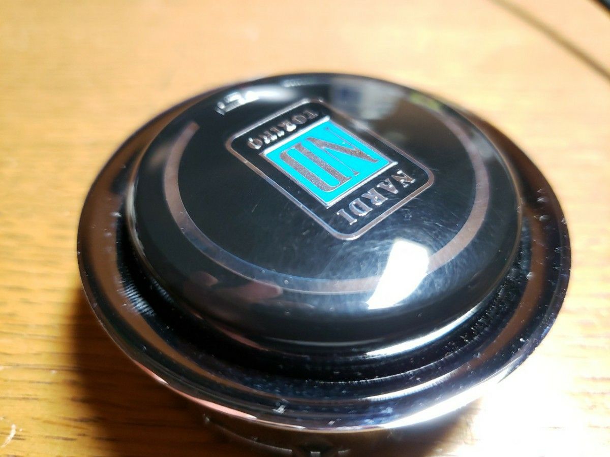ナルディ ホーンボタン 未使用 正規品 車検対応 NARDI ナルディ ホーンボタン 未使用 正規品 車検対応 NARDI