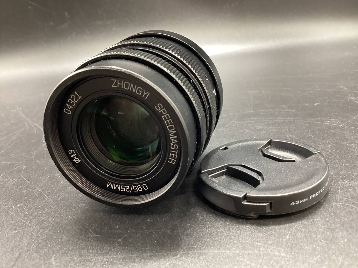 9282■ SPEEDMASTER/スピードマスター 25mm F0.95 ブラック 中古 マイクロフォーサーズ用 マニュアルフォーカス レンズ 中一光学 の画像1