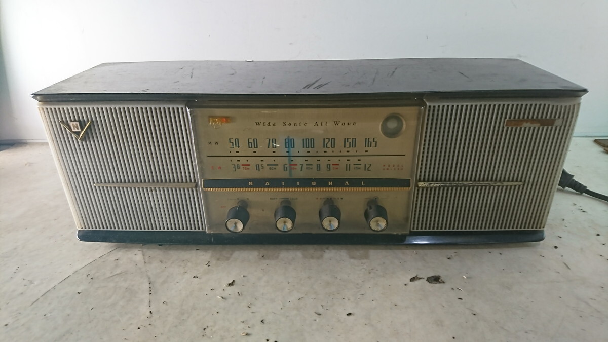 a4-088 ■National ナショナルラジオ 真空管ラジオ Wide Sonic 昭和レトロの画像1