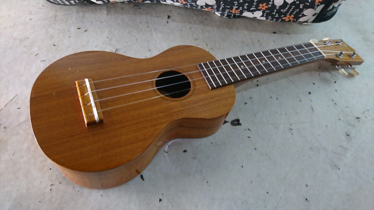 a4-130 #Famous UKULELE FS-5G soprano ukulele pineapple type 