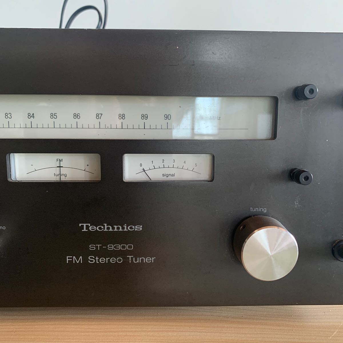 テクニクス Techics FM STREO TUNER ST-9300 FMチューナー  動作品 日本製の画像3