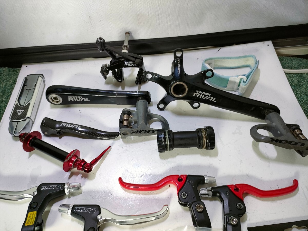管理3(中古現状、即発送)SRAM RIVAL OCT GXP 165mm 附属品多数有り 管理3(中古現状、即発送)SRAM RIVAL OCT GXP 165mm 附属品多数有り