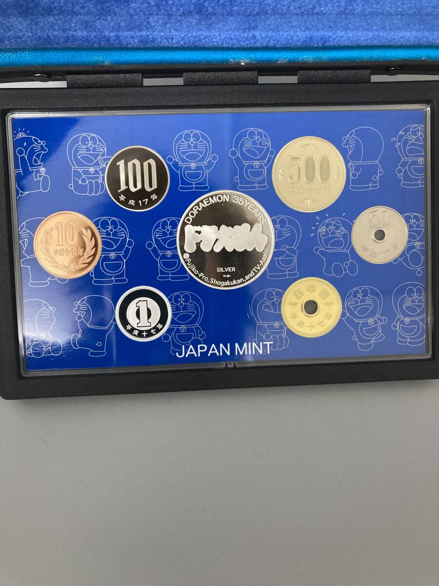 2種セット ドラえもん誕生35周年 プルーフ貨幣セット 2005 ミントセット【02】の画像9