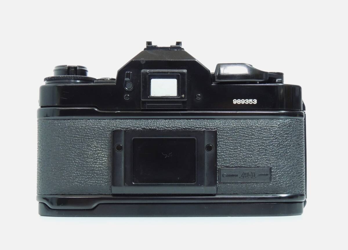 □　Canon　A-1　キャノン　ブラックボディ　一眼レフ　フィルムカメラ　CANON MACRO LENS FD 100㎜ 1:4 S.C.　動作未確認　中古品　④_画像7