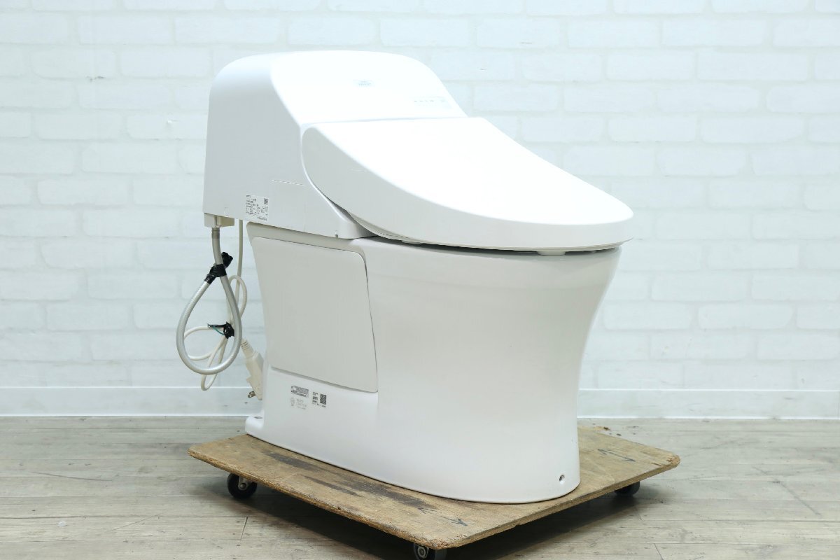 【H0230】★地域限定販売品★軒先渡し★TOTO★ウォシュレット一体形便器★GG2シリーズ★TCF9423★2017年製★現状販売★