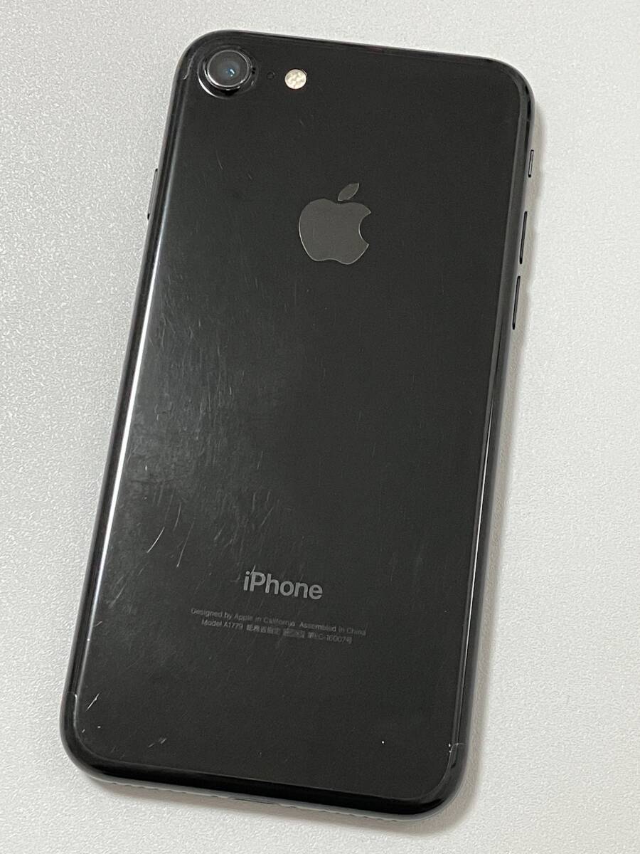 SIMフリー iPhone7 128GB Jet Black シムフリー アイフォン7 ジェットブラック 黒 本体 au UQ softbank docomo 本体 SIMロックなし A1779の画像3