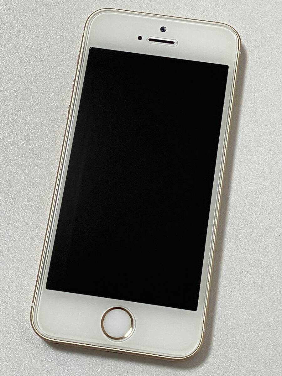 SIMフリー iPhoneSE 128GB Gold シムフリー アイフォンSE ゴールド 金 本体 docomo softbank au UQモバイル SIMロックなし A1723 MP882J/A_画像2