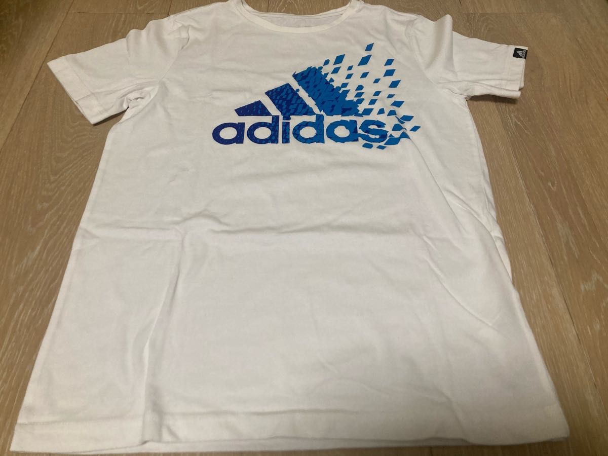 ★ adidas アディダス 半袖Tシャツ  160cm ★ 寝