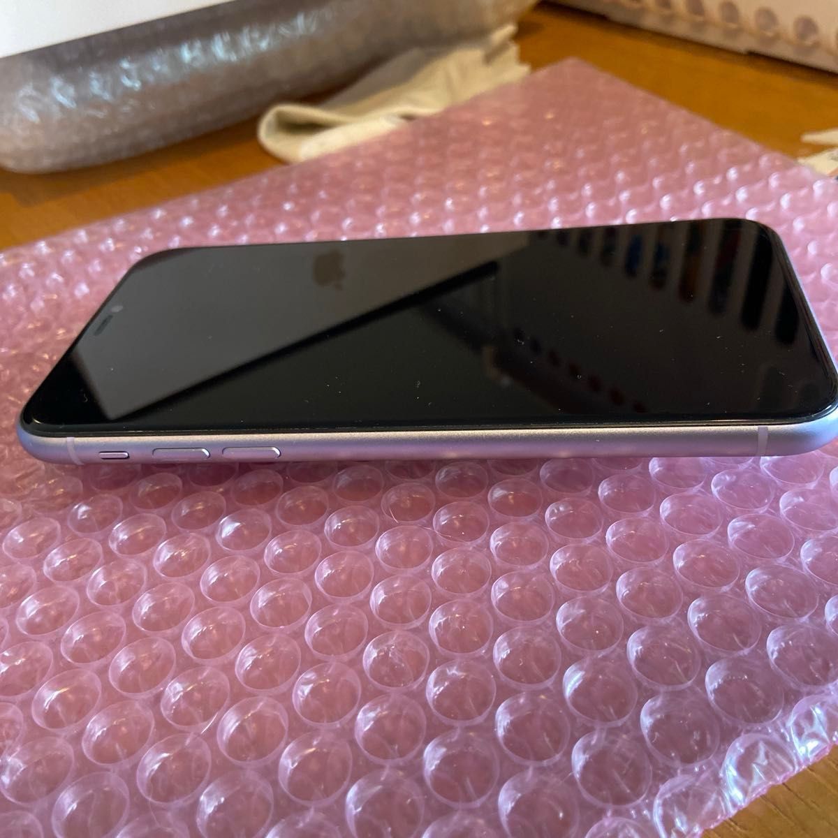 iphone 11 64gb au simロック