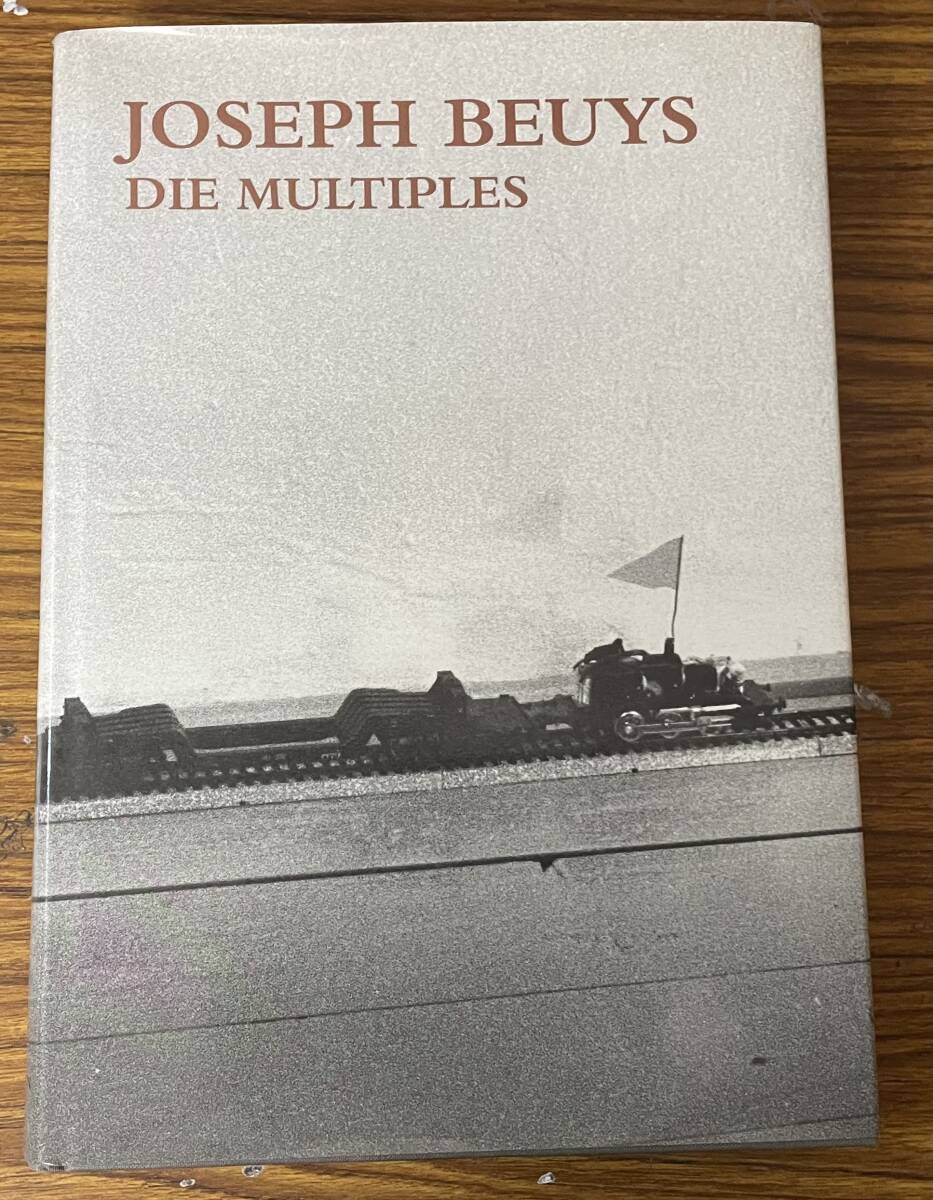 即決 JOSEPH BEUYS DIE MULTIPLES・洋書・大型本 アート・エンターテインメント 即決 JOSEPH BEUYS DIE MULTIPLES・洋書・大型本 アート・エンターテインメント