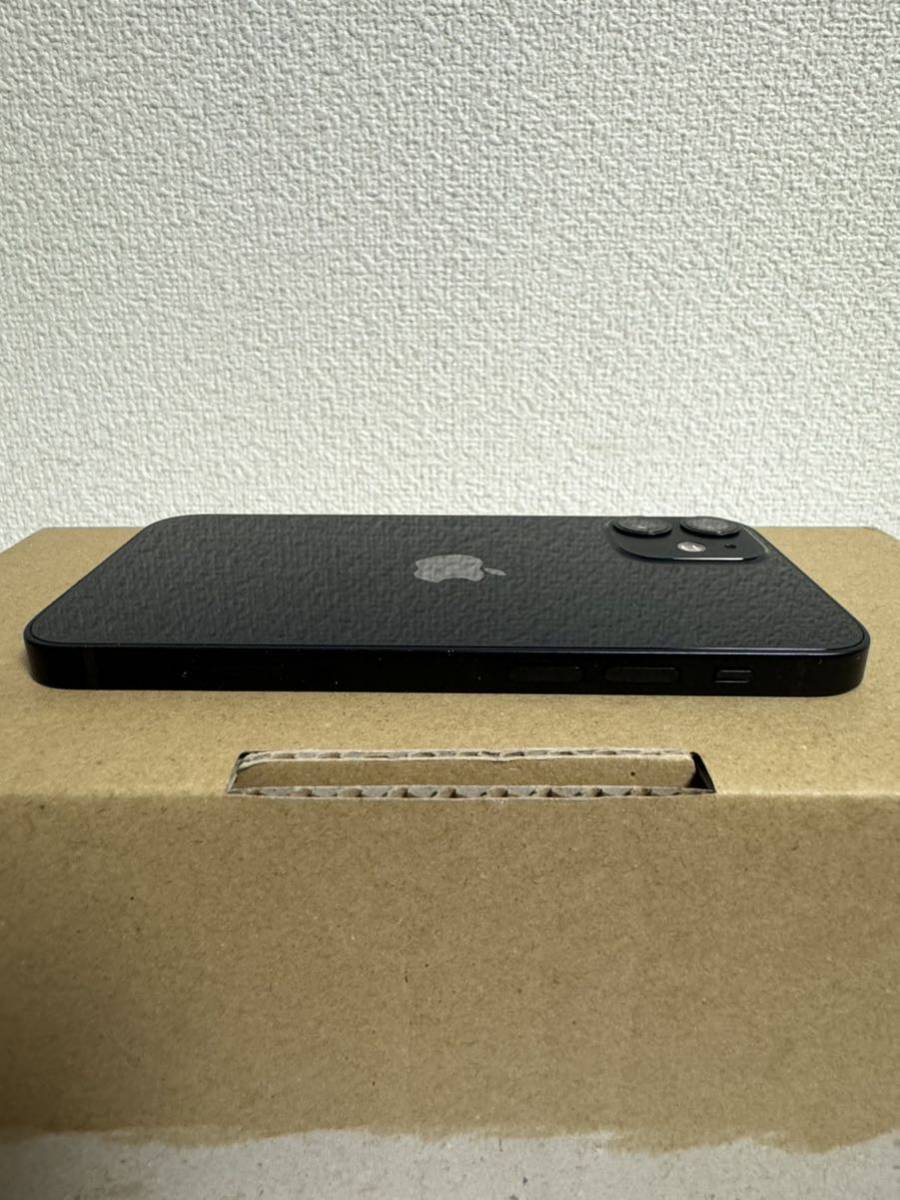【美品】 Apple iPhone12 mini 64GB ブラック SIMフリー simロック解除済 _画像4