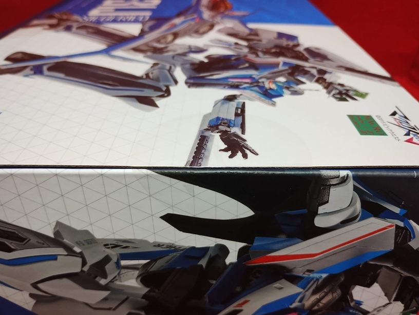 【未開封】 正規品 DX超合金 マクロス△（デルタ） VF-31J ジークフリード（ハヤテ・インメルマン機）＋ スーパーパーツ セット_外箱右側 封〆シール状態 確認用