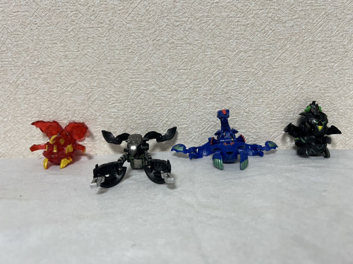 爆丸 BAKUGAN SEGATOYS 当時物 貴重 レア 傷汚れあり トイザらス 4個 まとめ売りの画像1