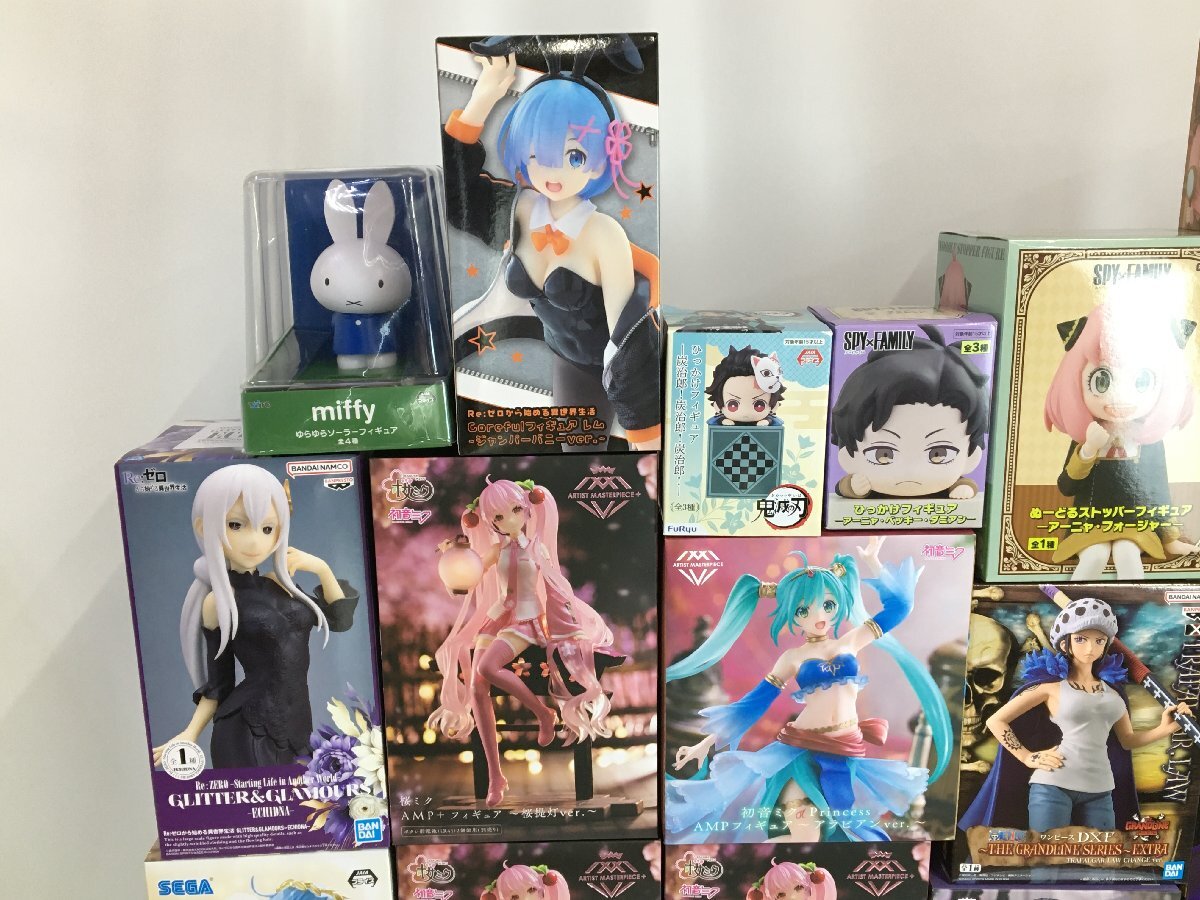 【未開封品】プライズ フィギュア まとめ セット (1) 初音ミク リゼロ 鬼滅の刃 スパイファミリー ワンピース ヒロアカ ナルト 他 wa◇65_画像2