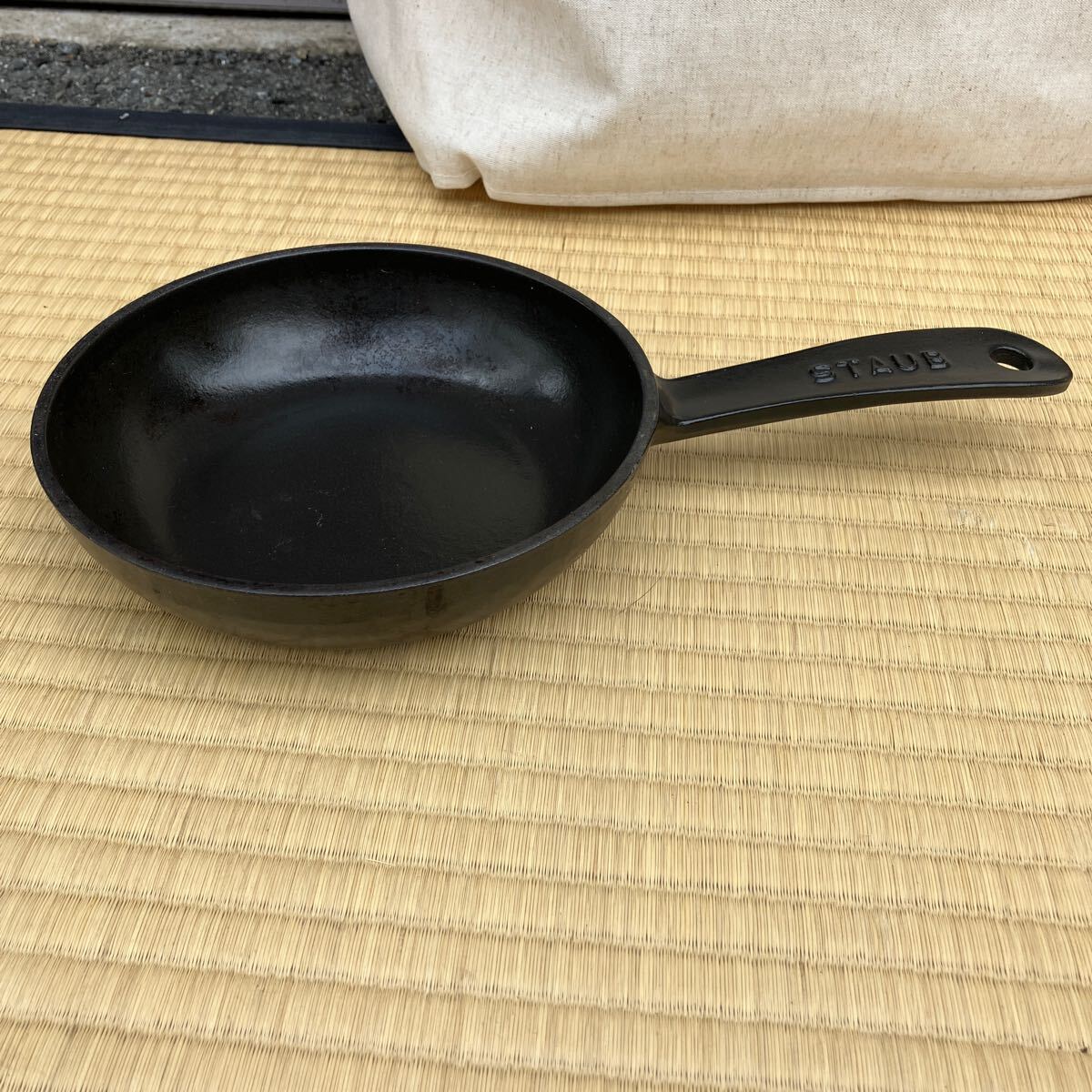 cocotte ココット　staub フライパン　片手_画像1