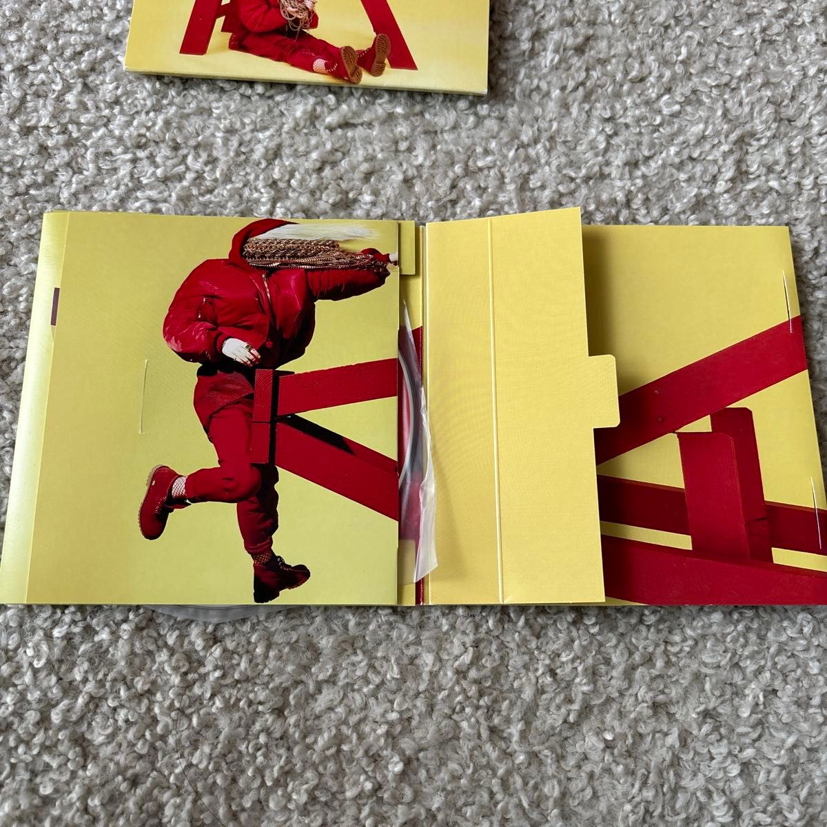 Billie Eilish CD Don't smile at me +5